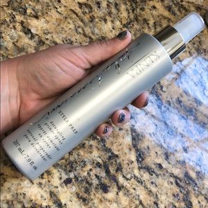 Kenra style prep detangling spray